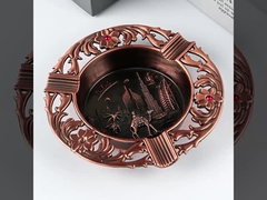 Personalisierte zylindrische Metalltaschenaschenbecher mit Plattierung