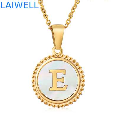 Einzigartiger Schmuck 16MM 18K Goldplattiert Edelstahl 3D Schalenbrief Halskette Frauenbrief Anhänger