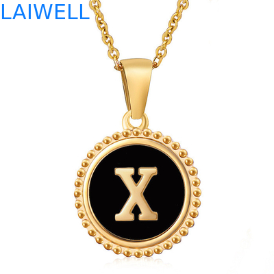 Einzigartiger Schmuck 16MM 18K Goldplattiert Edelstahl 3D Schalenbrief Halskette Frauenbrief Anhänger