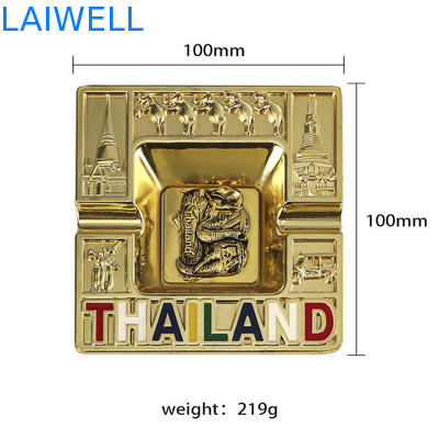 Stylische tragbare 100*100MM Goldfarbplattierte Metallaschenbecher aus recycelten Materialien