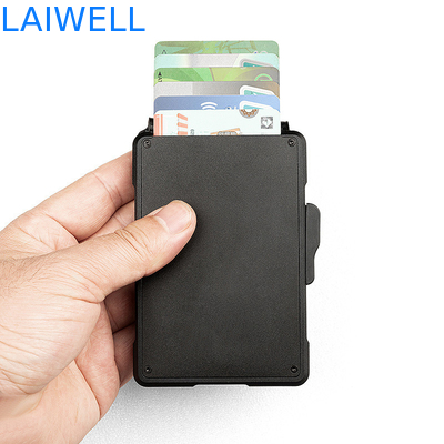 11.2*7.4*1.7cm Schwarz Hochkapazitäts-Aluminium-RFID-Kartenhalter hält bis zu 12 Karten perfekt für Geschäftsreisen