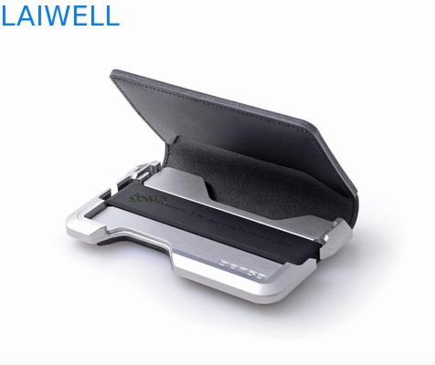 Anpassbare Aluminiumkarte Brieftasche CNC-Bearbeitung Anode Oxidierung RFID-Schutz