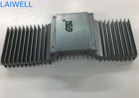 Die anodisierende schwarze Verdrängung stempelte Aluminiumteile drechseln zusammenpassende Metallcpu-Kühlvorrichtung