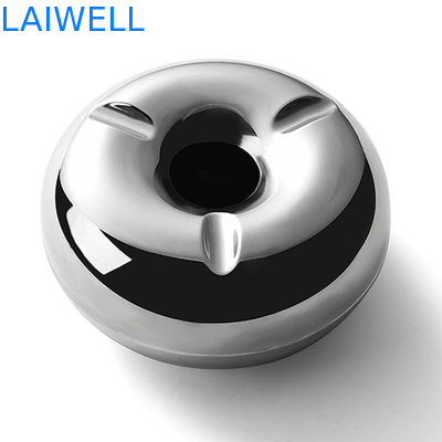 Glänzender silberner 12cm Mini Pocket Ashtray Doughnut Shaped antiker tragbarer Aschenbecher