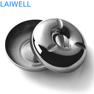 Glänzender silberner 12cm Mini Pocket Ashtray Doughnut Shaped antiker tragbarer Aschenbecher