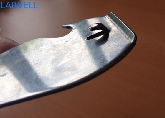 CNC-Metallprägung 140*29MM Custom Punch Press Prägung Silber Sand Blasting Metall Eisenfarbe Dosen Öffner für den Weltmarkt