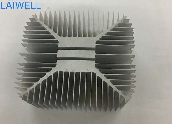 Custom CNC Metallstempel Aluminium Wärmeverteilungsradiator für Computerkühlgerät Direktversorgung in DongGuan